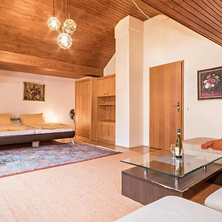 Appartement Haus Mohrle 7 *