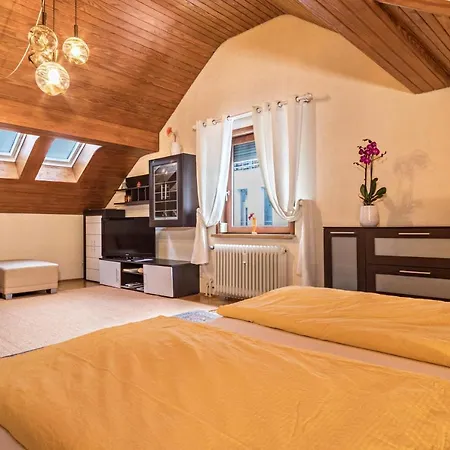 Haus Mohrle 7 *